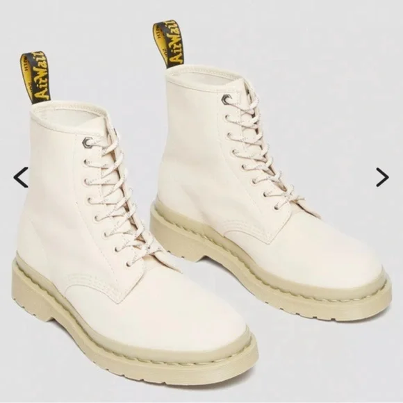 Dr Marten’s 1460 Parchment Beige Mono Milled Nubuck Leather Lace Up Boot 10 men‎ - Picture 2 of 10